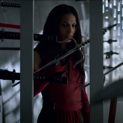 Elektra prepares