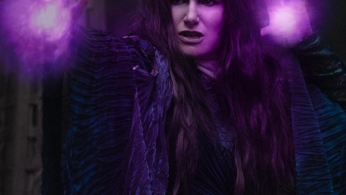 Deux nouvelles images d'AGATHA ALL ALONG, avec le fameux adolescent (Joe Locke)...