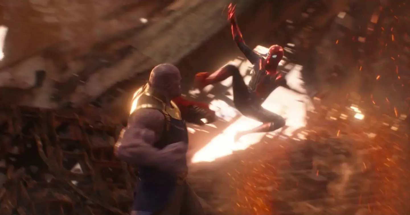 Aiw spider man attaque thanos a de multiples reprises