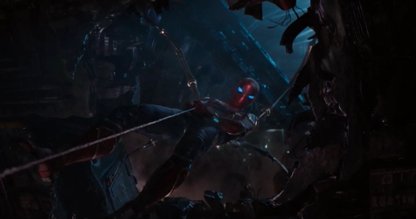 Aiw spider man tente de secourir docteur strange 2