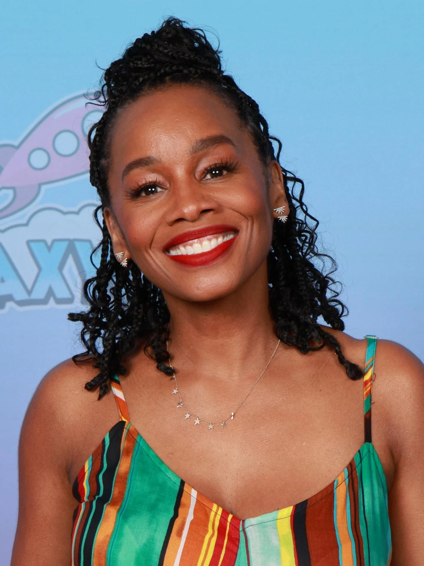 Anika noni rose