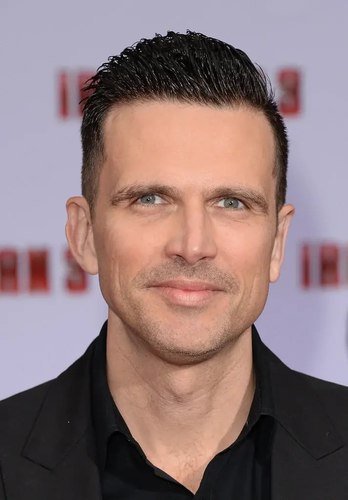 Ashley hamilton