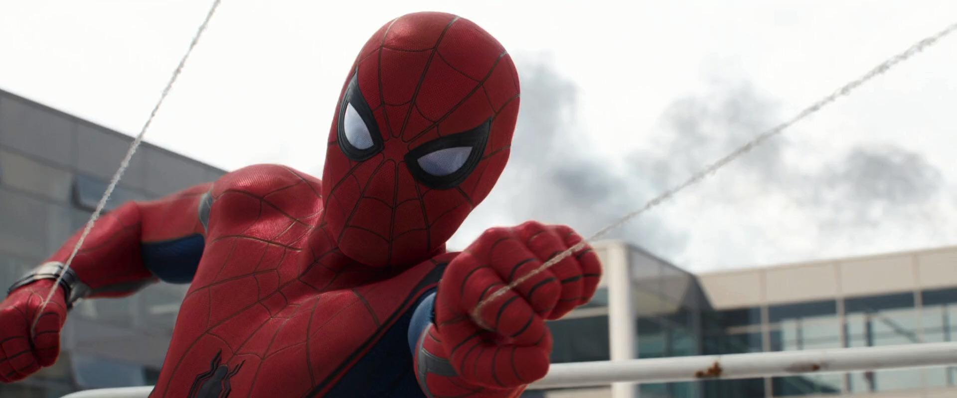 Cacw spider man tente de neutraliser captain america