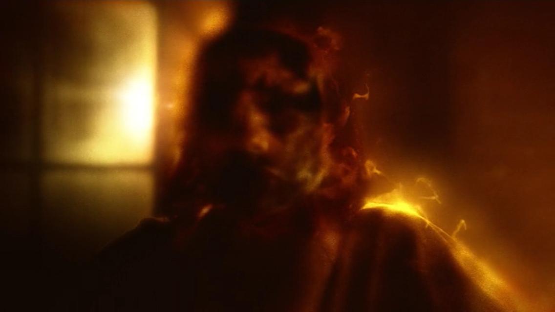 Dd murdock voit le monde en flammes