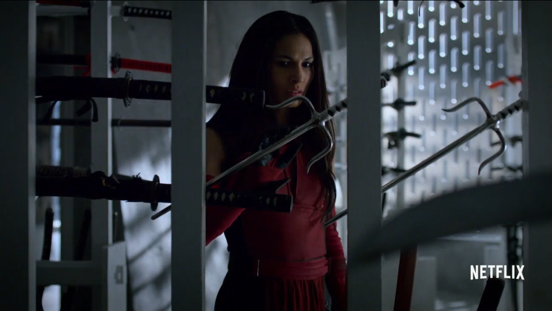 Elektra prepares