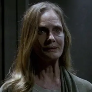 Louise thompson cardvignette