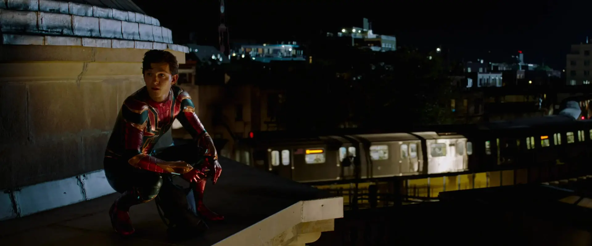 Smffh parker observe tristement un hommage a iron man