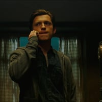 Smffh parker repond a sa tante au telephone