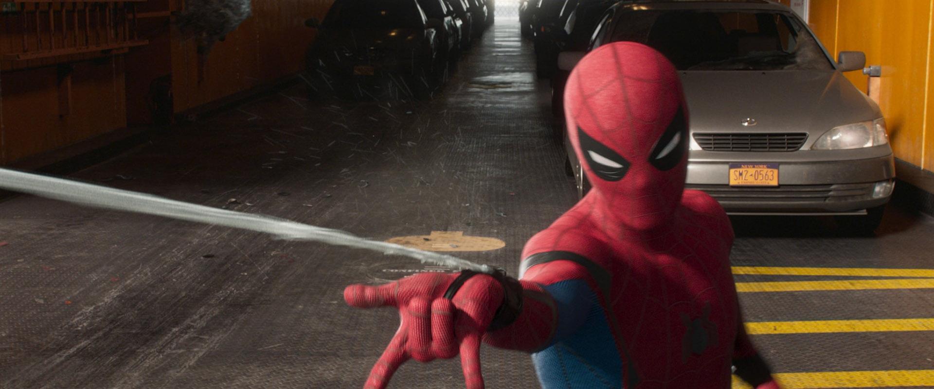 Smh spider man affronte le vautour