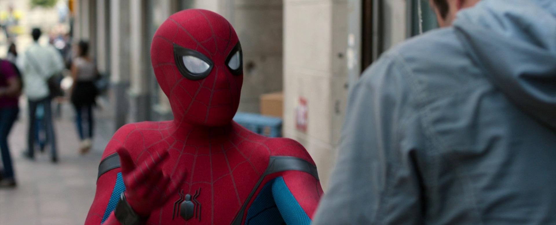Smh spider man arrete un voleur de velo