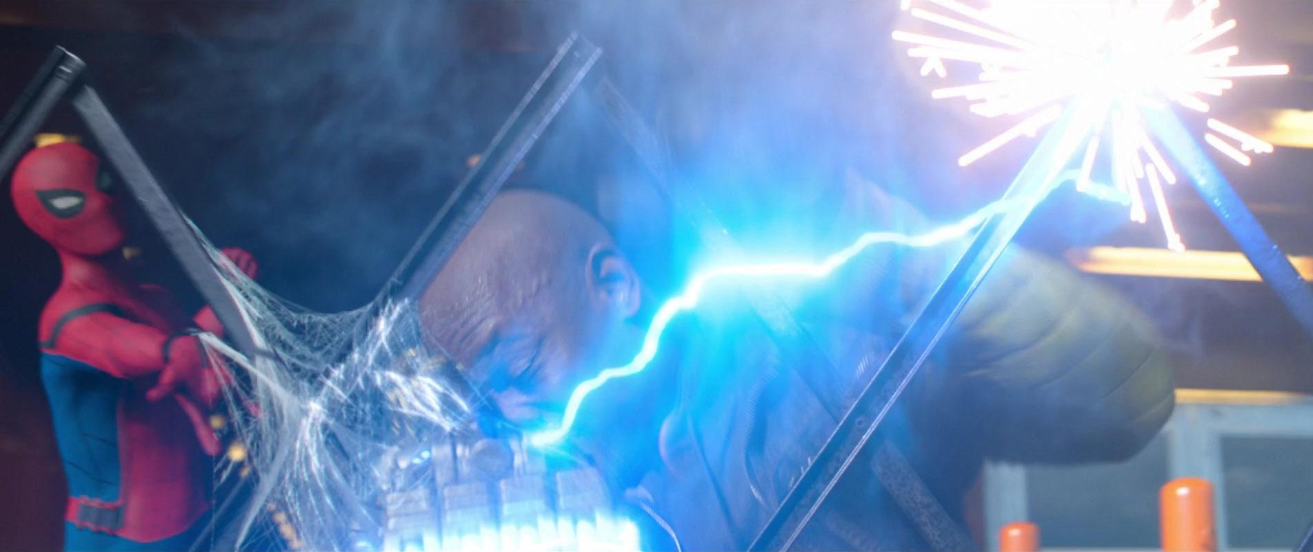 Smh spider man neutralise le shocker