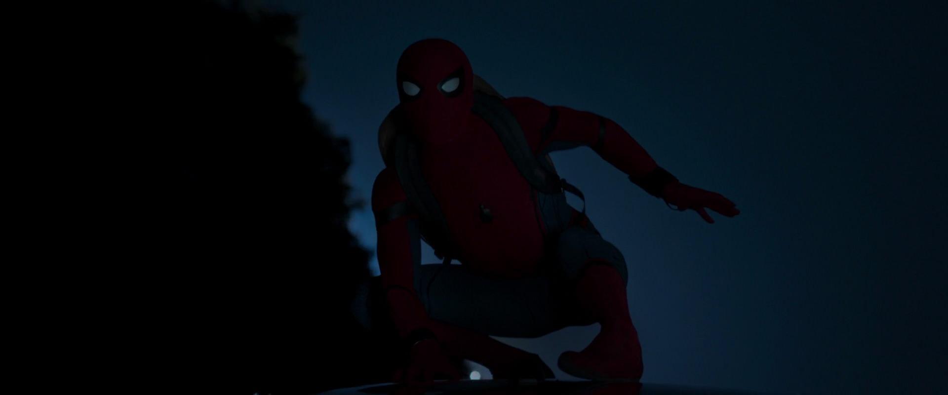 Smh spider man poursuit la bande du vautour