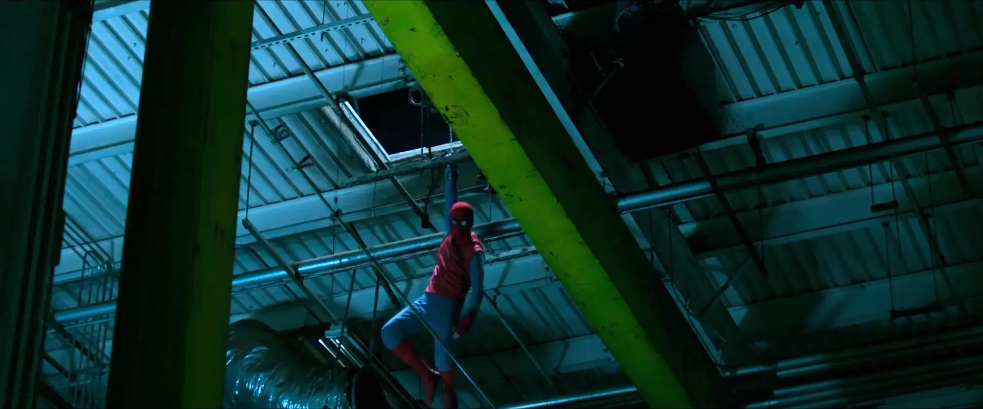 Smh spider man recherche le vautour