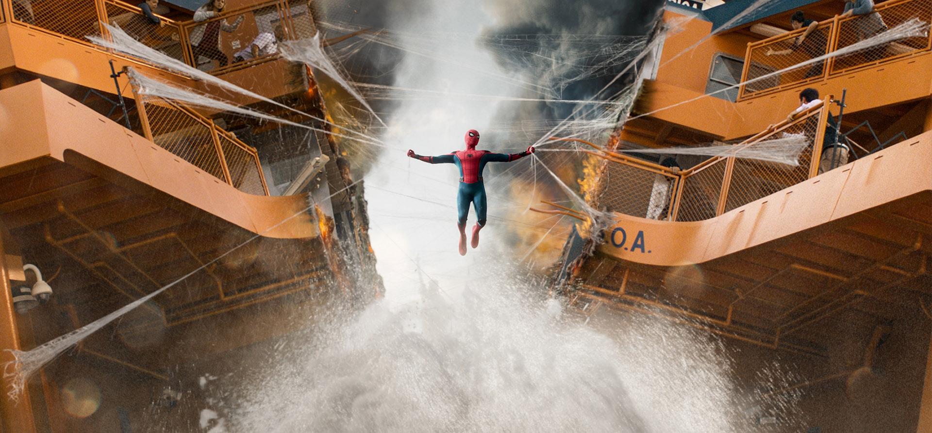 Smh spider man tente de garder le ferry en un seul morceau