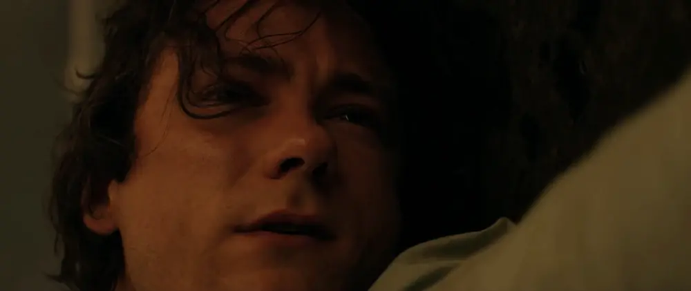 Thunderbolts reynolds se reveille dans la chambre forte