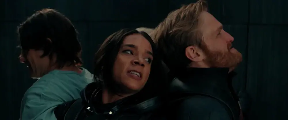 Thunderbolts thunderbolts se chamaillent dans le vide